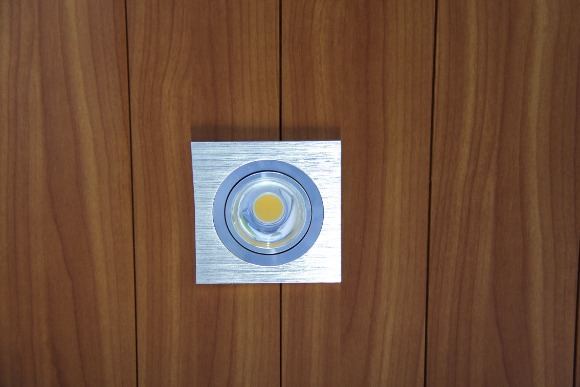 Profilé TGF8 TEAK MATT 2440 x 40 x 10 mm - Revêtement Maroc