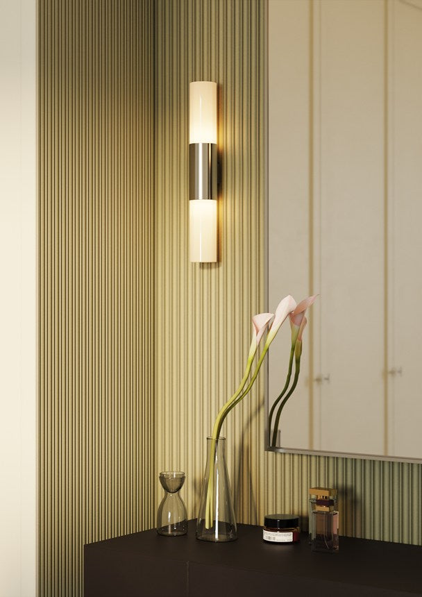 LIQUID wall panel